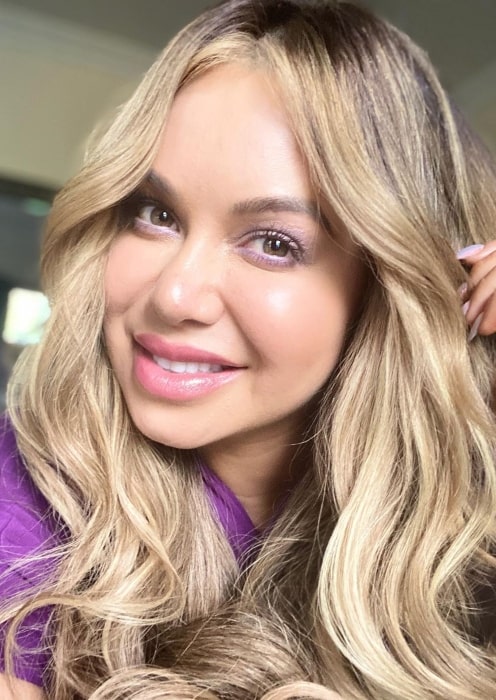 Chiquis Rivera Height, Weight, Age, Body Statistics