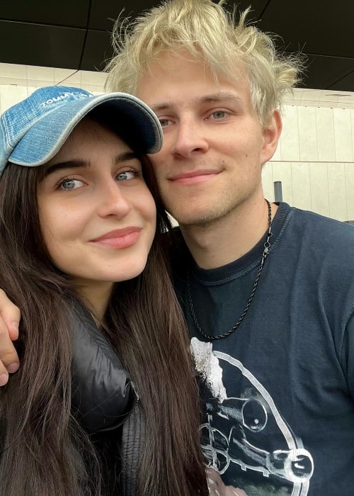 FaZe Dirty as seen in a selfie with his beau Melina that was taken in November 2023