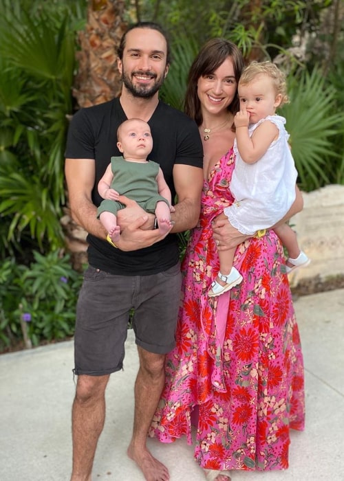 Joe Wicks with his family, as seen in February 2020