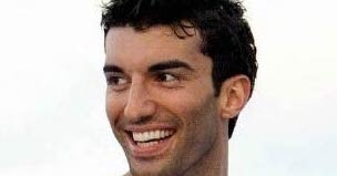 Justin Baldoni Height, Weight, Age, Body Statistics