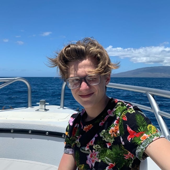 Parker Queenan Height, Weight, Age, Body Statistics